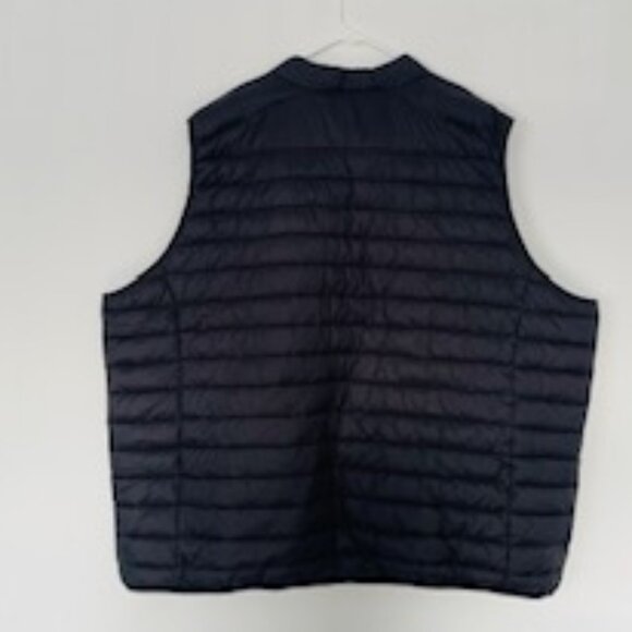 Amazon Essentials Men’s 6XL Black Lightweight Water-Resistant Puffer Vest - Picture 6 of 7